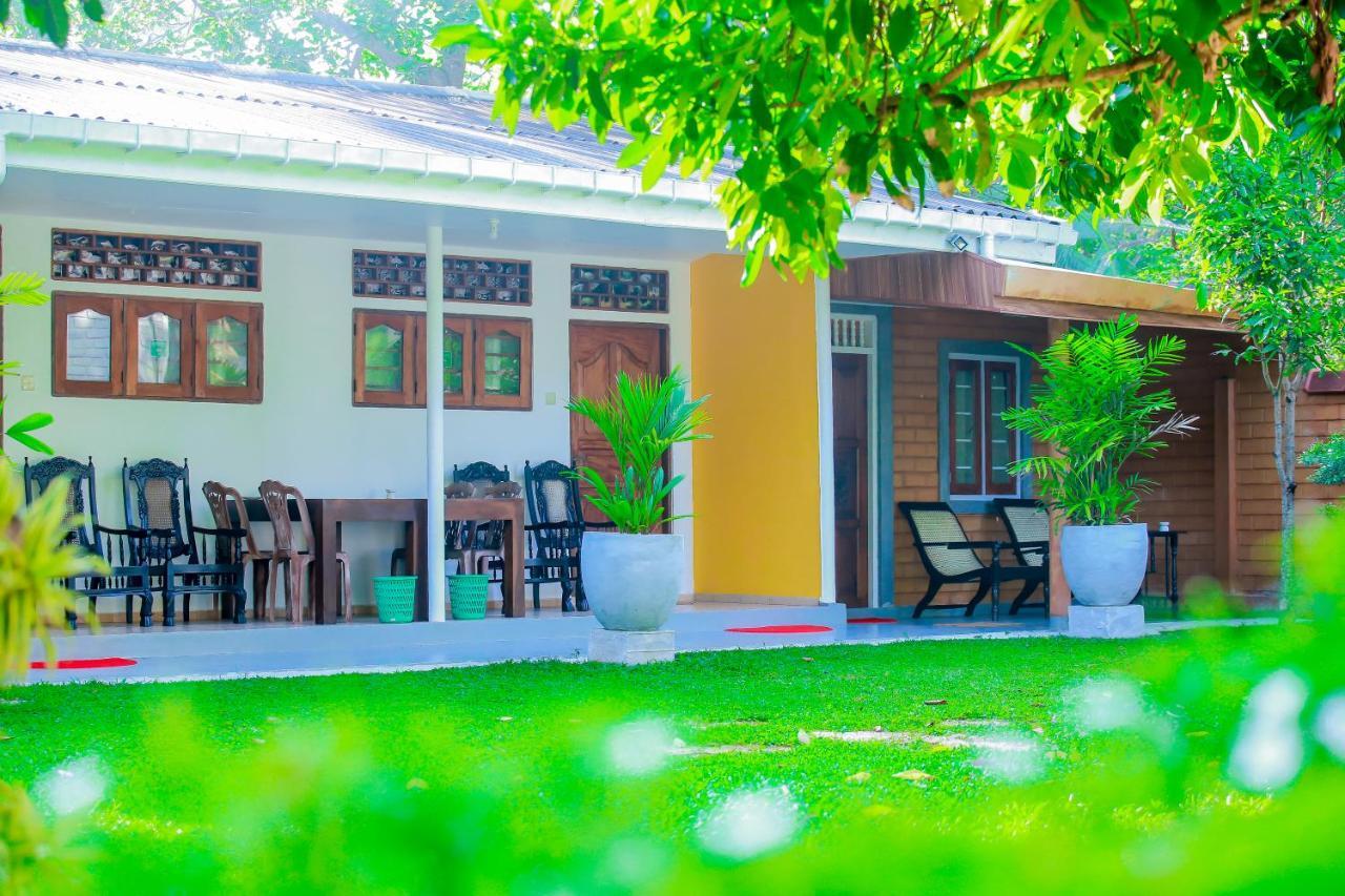 Greenery Lanka Villa Unawatuna Esterno foto