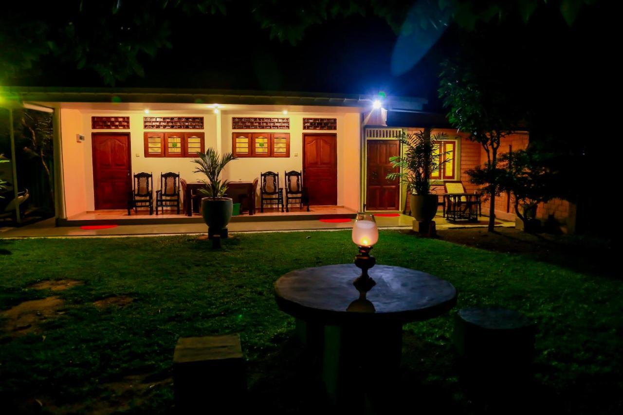 Greenery Lanka Villa Unawatuna Esterno foto